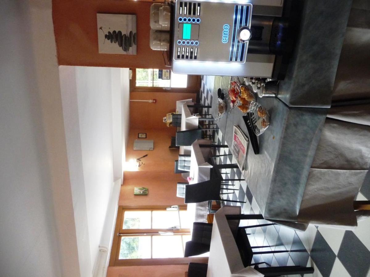 Hotel Restaurant Le Colombier Remoulins Dış mekan fotoğraf
