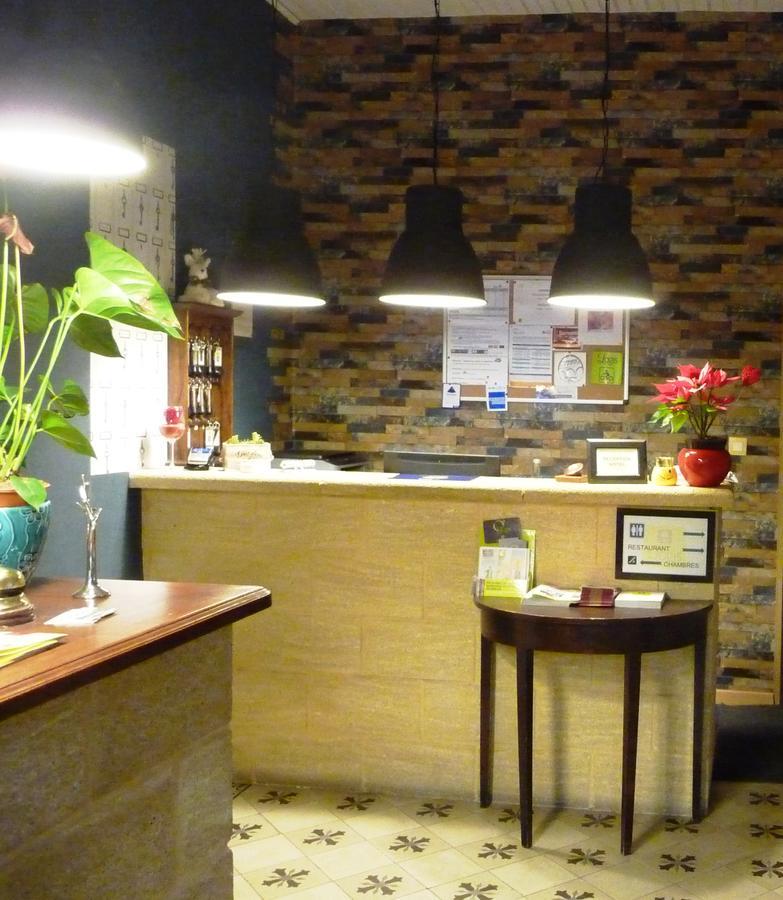 Hotel Restaurant Le Colombier Remoulins Dış mekan fotoğraf