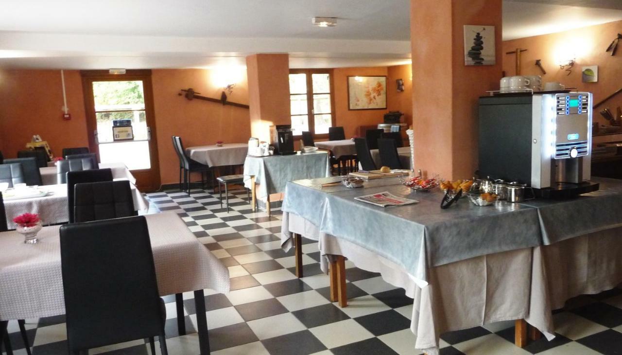 Hotel Restaurant Le Colombier Remoulins Dış mekan fotoğraf